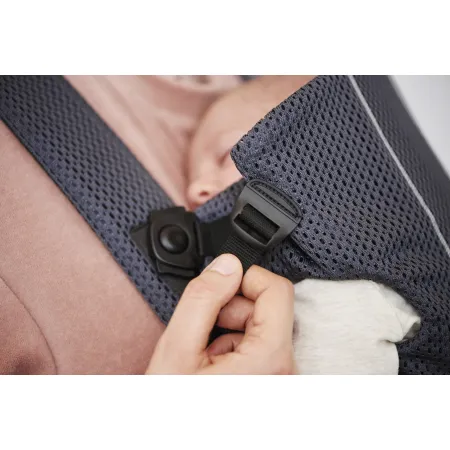 BABYBJORN MINI 3D Mesh – nosidełko, Ciemny Niebies