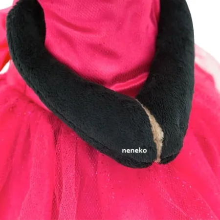 Przytulanka piesek Lucky Blacky w sukience - 38cm